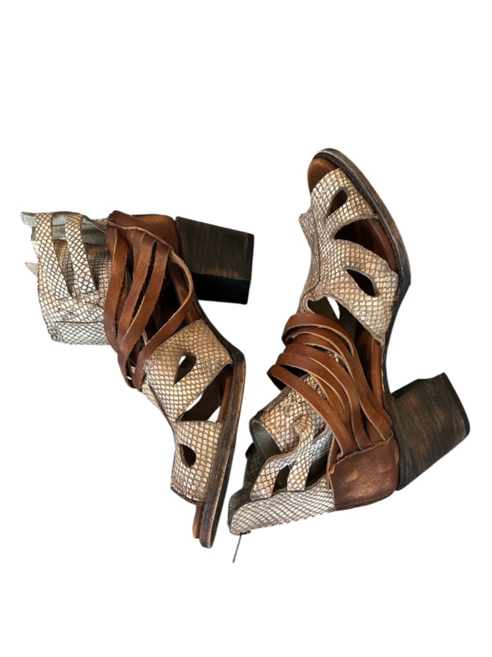 Freebird by Steven Nest Women’s Leather Shoes Size 10 - Picture 3 of 9